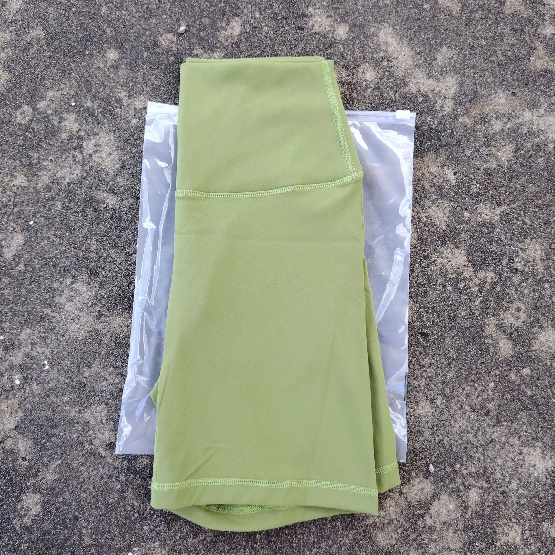 PrimeWalk Solid Color High Waist Short